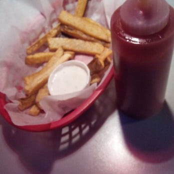 Tom's Peacock Bar & Grill - There were more fries before I took this lol. - Bars Near Me - Corvallis, Oregon