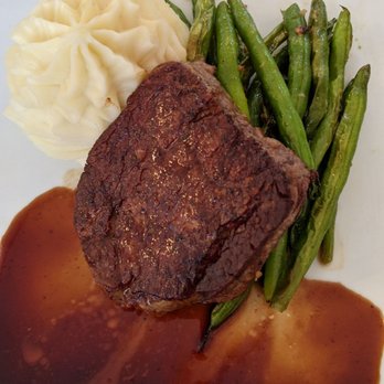 Moderne Barn Restaurant - Filet mignon - New American Near Me - Armonk, New York Moderne Barn Restaurant - Filet mignon - New American Near Me - Armonk, New York