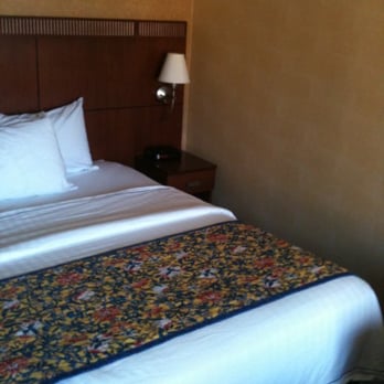 Courtyard by Marriott Fishkill - Hotels Near Me - Fishkill, New York