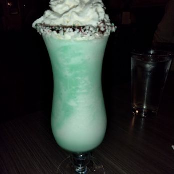 Laura's Bar And Grill - Candy Cane Mudslide - American Near Me - Smithfield, Rhode Island Laura's Bar And Grill - Candy Cane Mudslide - American Near Me - Smithfield, Rhode Island