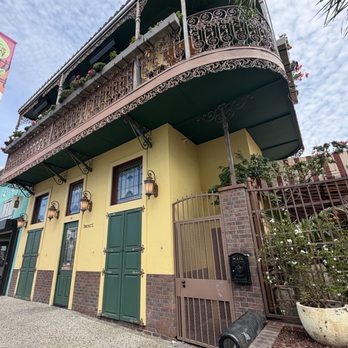 Bacari North Park - Outside - Breakfast & Brunch Near Me - San Diego, California