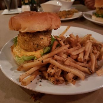 1885 Grill - Seafood Near Me - Chattanooga, Tennessee