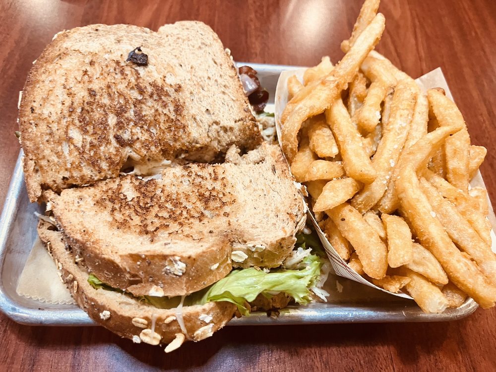 Food from Morty's Cafe - St George