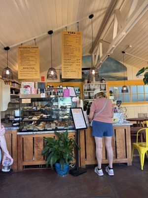 VIDA by Sip Me Maui by null