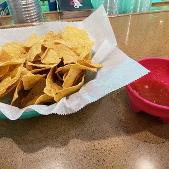 Mexico Tipico - a bowl of chips and a bowl of salsa - Mexican Near Me - Lebanon, Illinois Mexico Tipico - a bowl of chips and a bowl of salsa - Mexican Near Me - Lebanon, Illinois