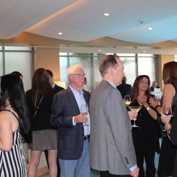 Match By Julia - Singles Mixer at Aqua Lounge, Island Hotel in Newport Beach, CA. - Matchmakers Near Me Match By Julia - Singles Mixer at Aqua Lounge, Island Hotel in Newport Beach, CA. - Matchmakers Near Me