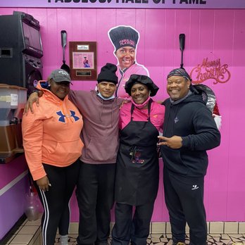 Fabulous Flavors & FRIENDS - Chicken Wings Near Me - Memphis, Tennessee Fabulous Flavors & FRIENDS - Chicken Wings Near Me - Memphis, Tennessee