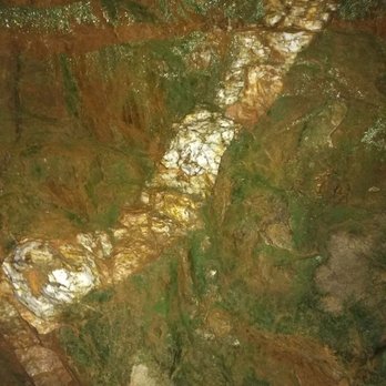 Reed Gold Mine - quartz - Tours Near Me - Midland, North Carolina Reed Gold Mine - quartz - Tours Near Me - Midland, North Carolina