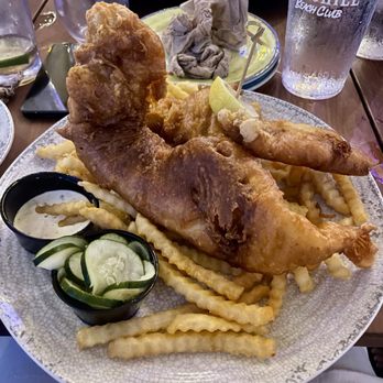 Big Chill Beach Club - Fish and chips - Venues & Event Spaces Near Me - Bethany Beach, Delaware