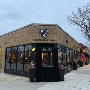 Phase Three Brewing Company - Corner storefront. - Breweries Near Me - Elmhurst, Illinois