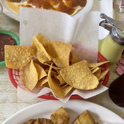 Taqueria De Jalisco - Chips and salsas