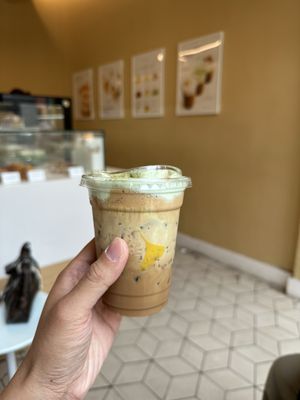 LÀ LÁ Bakeshop NYC by null