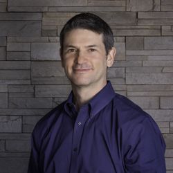 Inner Gate Health & Wellness - Erik Isaacman Acupuncturist and owner