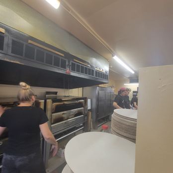 Rubino's Pizza - Cooking it up - Pizza Near Me - Columbus, Ohio