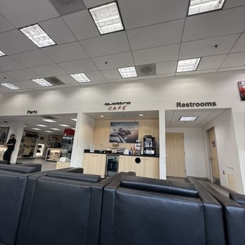 Audi West Covina - Waiting area - Car Dealers Near Me - West Covina, California Audi West Covina - Waiting area - Car Dealers Near Me - West Covina, California