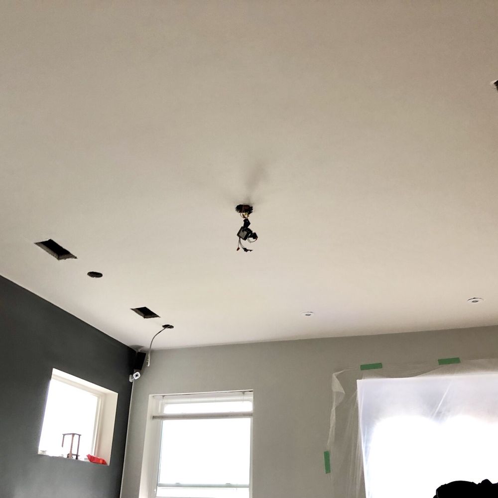 Blazer Electric - Electricians Near Me - Riverwoods, Illinois