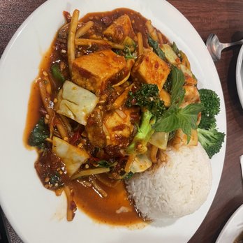 Le Thai Cuisine - Wild Curry - Thai Near Me - Lorton, Virginia Le Thai Cuisine - Wild Curry - Thai Near Me - Lorton, Virginia