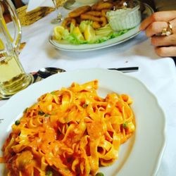 Pizzeria Rößle - Tagliatelle Chef und Calamari