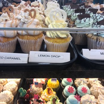 Cupcake Kitchen - Bakeries Near Me - Chattanooga, Tennessee