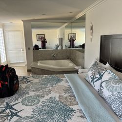 Ocean Surf Inn & Suites