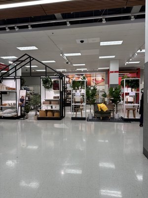 Atlantic Terminal Mall by null