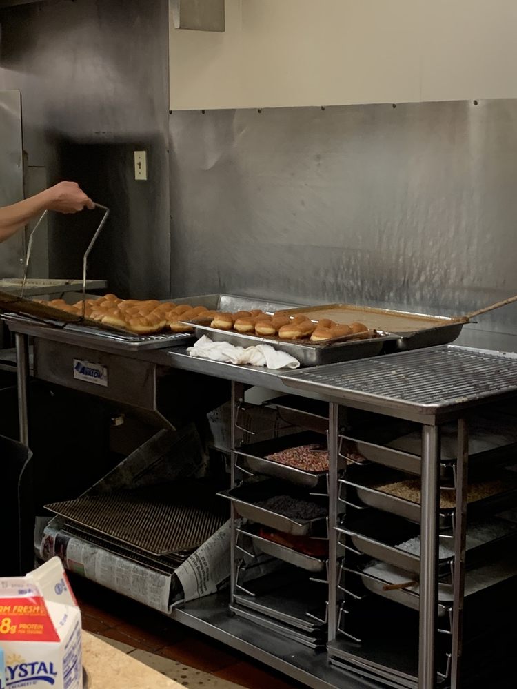 DONUT QUEEN 156 Photos & 229 Reviews 904 Alamo Dr, Vacaville, CA Yelp