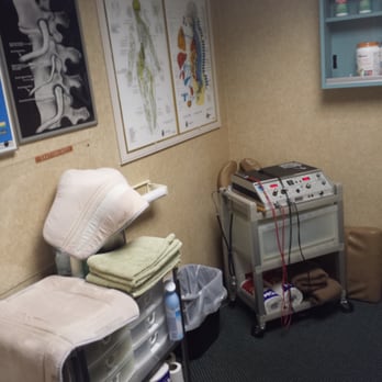 Brickell Chiropractic Center - Chiropractors Near Me - Fort Lauderdale, Florida