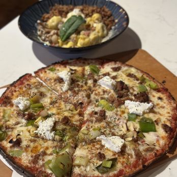 Humble Bistro - Gilbert - The Gentleman with cauliflower crust - Pizza Near Me - Gilbert, Arizona