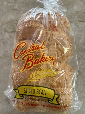 Central Bakery by null