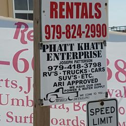 This is the worst place to go in surfside. DON'T SPEND 1 PENNY HERE! Terrible customer service.