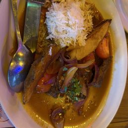 Lomo Saltado that looks like it's been previously eaten. Clearly missing meat. Lomo Saltado that looks like it's been previously eaten. Clearly missing meat.