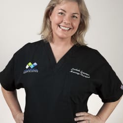 NYC Surgical Associates - Lizzie Gottsegen, Massage Therapist