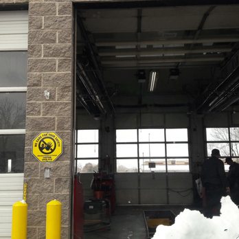 Grease Monkey - Garage getting a top off. These guys are so friendly and helpful. - Auto Repair Near Me - Longmont, Colorado Grease Monkey - Garage getting a top off. These guys are so friendly and helpful. - Auto Repair Near Me - Longmont, Colorado