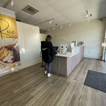 Xiaoman Riceburrito - Inside - Breakfast & Brunch Near Me - Sunnyvale, California Xiaoman Riceburrito - Inside - Breakfast & Brunch Near Me - Sunnyvale, California