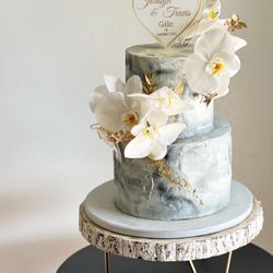 Frosted Mermaid - Tiered marbled wedding cake