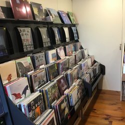 Steamboat Music - Largest and best value selection of Instruments, Vinyl, CDs and Comics in Munster.
