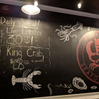 Mr. Crab Seafood and Bar - Seafood Near Me - Bridgeport, Connecticut