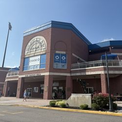 Daniel S Frawley Stadium