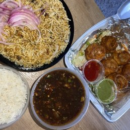 Paneer Momos, Veg Kheema Biryani, Chili Pepper Chinese (Entree - Chicken)