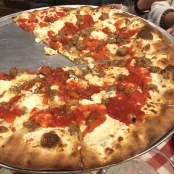 Grimaldi's Pizzeria - Brooklyn bridge - Pizza Near Me - Gilbert, Arizona Grimaldi's Pizzeria - Brooklyn bridge - Pizza Near Me - Gilbert, Arizona