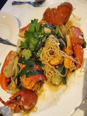 Mandarin Kitchen by null