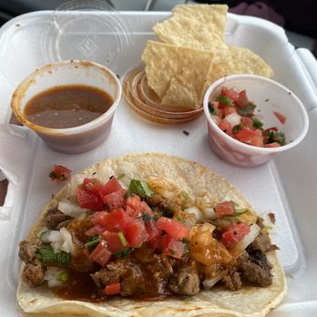 Taqueria Mi Rancho - a taco and chips on a styrofoam tray - Mexican Near Me - Isleton, California