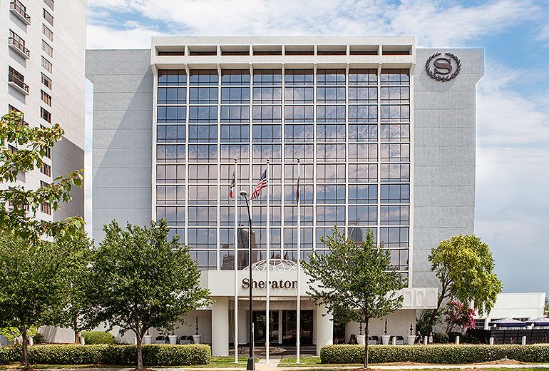 Sheraton Charlotte Hotel