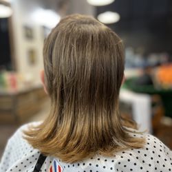 The Barber Shop - Party in the back