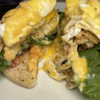 Easy Like Sunday - Crab cake Benedict - Breakfast & Brunch Near Me - Baltimore, Maryland Easy Like Sunday - Crab cake Benedict - Breakfast & Brunch Near Me - Baltimore, Maryland