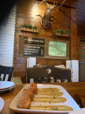 Scrambled Jake S 364 Photos 323 Reviews Breakfast Brunch 7428 S Northshore Dr Knoxville Tn United States Restaurant Reviews Phone Number