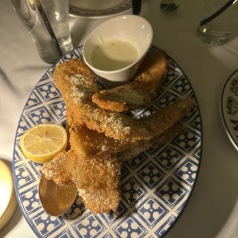 Maggiano's Little Italy - Zucchini Fritté - Italian Near Me - Bridgewater, New Jersey Maggiano's Little Italy - Zucchini Fritté - Italian Near Me - Bridgewater, New Jersey