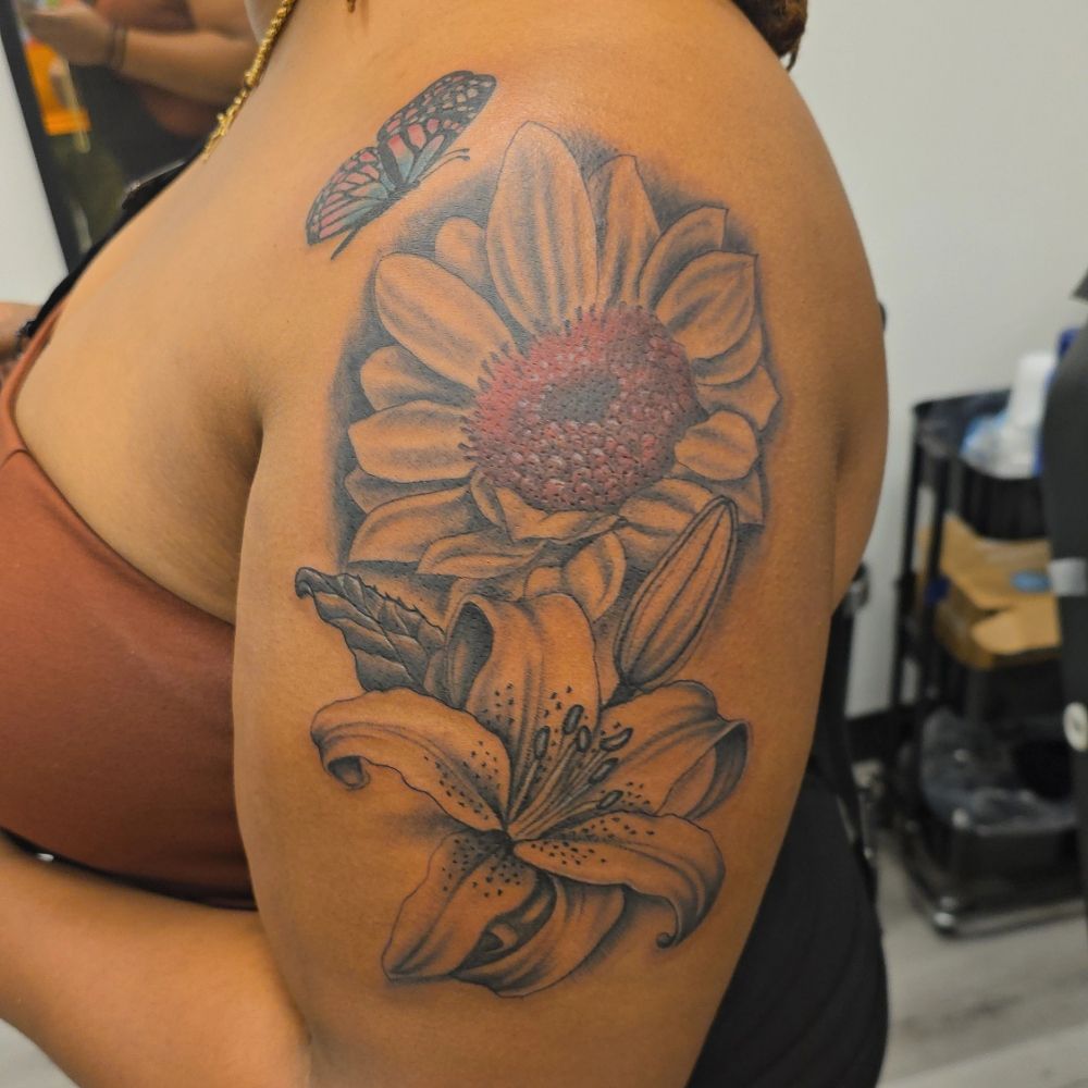 Mane Creation Studio Logo