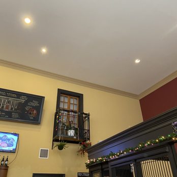 Ruby Slipper Marigny - interior balcony - Breakfast & Brunch Near Me - New Orleans, Louisiana