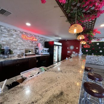 Rincon Cubano - Inside at the bar - Cuban Near Me - Cape Coral, Florida